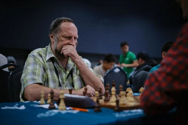 郑惟桐象甲联赛率四川夺冠 中国象棋第一人状态回勇再显锋芒